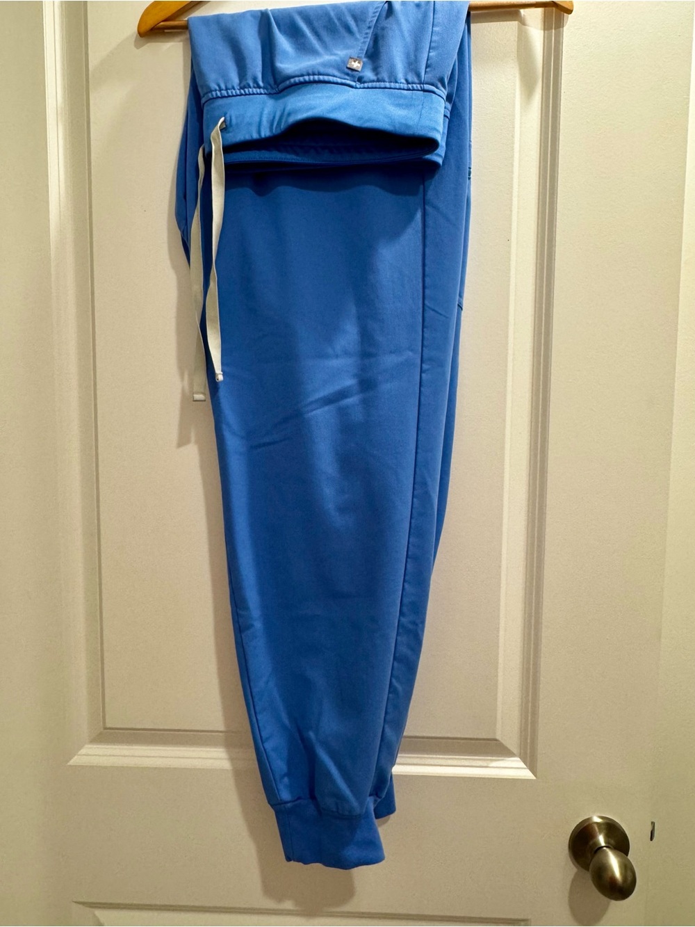 FIGS ceil blue Zamora XL Tall